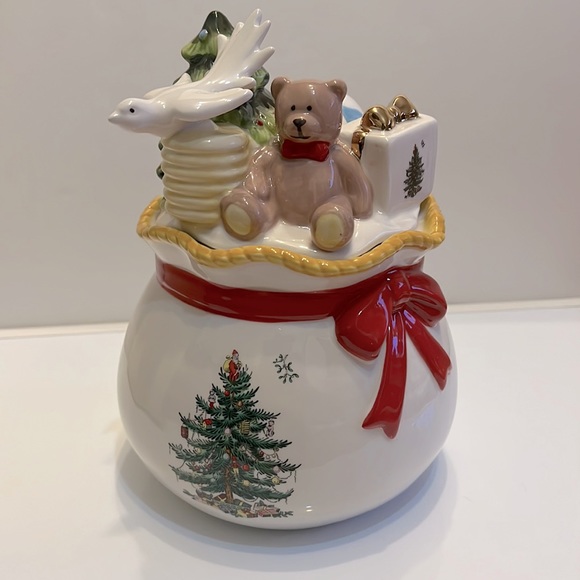 Spode Christmas Tree Round Covered Candy Box - Picture 2 of 4
